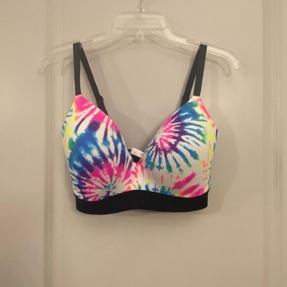 Victoria’s Secret bra wear everywhere wireless lightly lined bra size 36DD - Picture 2 of 7